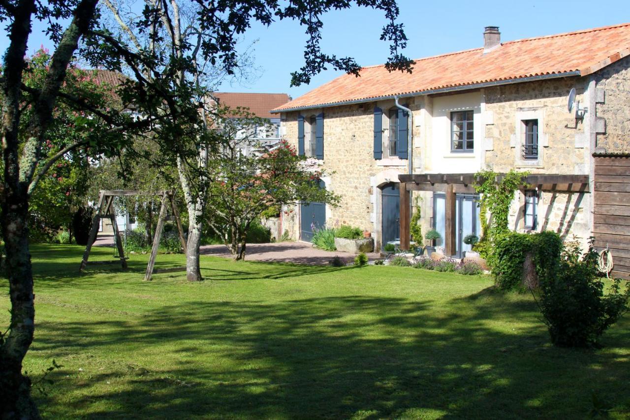 La Chataigne Villa Piegut-Pluviers Bagian luar foto