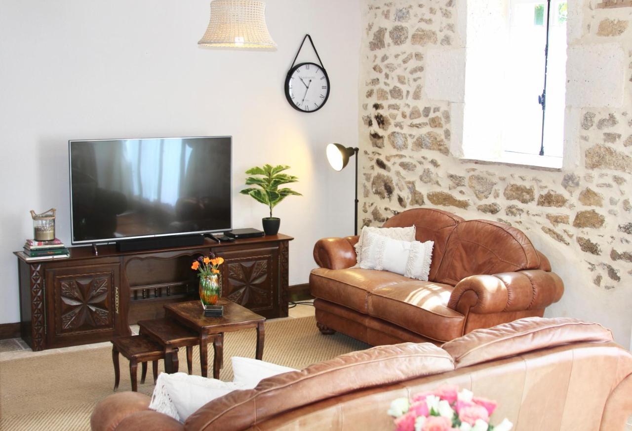 La Chataigne Villa Piegut-Pluviers Bagian luar foto