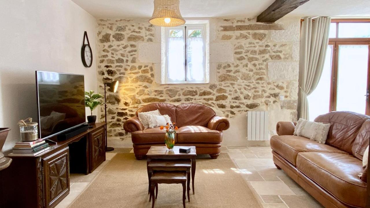 La Chataigne Villa Piegut-Pluviers Bagian luar foto